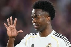 Arsenal sẵn s&agrave;ng chi 150 triệu euro ph&aacute; kỷ lục chuyển nhượng v&igrave; Vinicius Junior