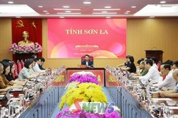 Phi&ecirc;n họp to&agrave;n thể về đối ngoại Đảng v&agrave; đối ngoại nh&acirc;n d&acirc;n