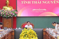 Lấy lợi &iacute;ch quốc gia, d&acirc;n tộc l&agrave;m kim chỉ nam trong c&ocirc;ng t&aacute;c đối ngoại