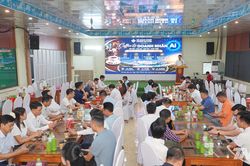 Phát triển tổ chức đảng trong doanh nghiệp gắn với nâng cao hiệu quả sản xuất, kinh doanh