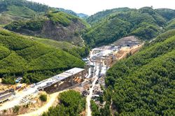 Phấn đấu khai thác đồng bộ toàn tuyến cao tốc Khánh Hòa - Buôn Ma Thuột trong năm 2026
