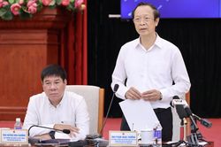 Đề thi lại ở Tuyên Quang có độ khó tương đương kỳ thi trước