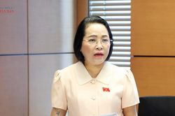 Hoàn thiện hành lang pháp lý bảo vệ người lao động, thúc đẩy phát triển công nghiệp văn hóa