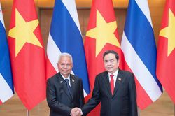 Chủ tịch Quốc hội Trần Thanh Mẫn chủ trì Lễ đón, hội đàm với Chủ tịch Quốc hội Thái Lan