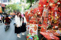 Bộ Nội vụ đề xuất 2 phương &aacute;n nghỉ Tết Nguy&ecirc;n đ&aacute;n 2027: Nghỉ 7 ng&agrave;y hoặc 10 ng&agrave;y li&ecirc;n tục