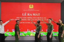 C&ocirc;ng an TP Hồ Ch&iacute; Minh ra mắt trung t&acirc;m th&ocirc;ng tin chỉ huy kết nối thiết bị truyền tin b&aacute;o ch&aacute;y