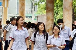 Học sinh ở TP.HCM thêm cơ hội vào lớp 10, giảm áp lực thi cử