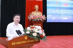 Giải Báo chí 'Vì sự nghiệp giáo dục Việt Nam' 2026 ưu tiên chủ đề AI và chuyển đổi số