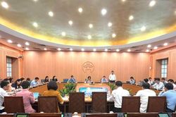 Hà Nội bảo đảm hoàn thành cung ứng sách giáo khoa trước ngày 15-8