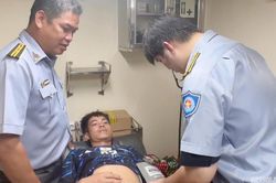 Quân y Kiểm ngư kịp thời hỗ trợ ngư dân gặp nạn trên biển