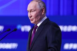 Tổng thống Putin k&yacute; luật đầu ti&ecirc;n quản l&yacute; to&agrave;n diện tiền số tại Nga