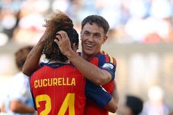 Chelsea muốn có nhà vô địch World Cup của Arsenal
