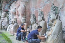 Nắng nóng cực đoan đe dọa các di sản cổ Trung Quốc