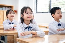 Thủ tướng yêu cầu giảm các kỳ thi, cuộc thi không cần thiết