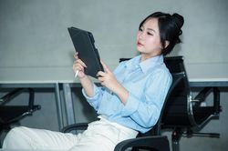 Người dùng có thể đang tranh luận với bot AI mà không biết