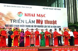 Triển l&atilde;m mỹ thuật khu vực V: Hội tụ sắc m&agrave;u từ đại ng&agrave;n đến đại dương