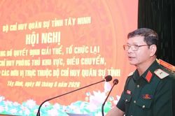 Tổ chức lại Ban chỉ huy Phòng thủ khu vực: Nhanh chóng ổn định tổ chức, sắp xếp nhân sự, giải quyết chế độ cho cán bộ, chiến sĩ