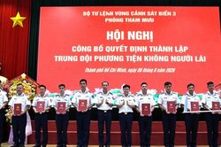 Công bố quyết định thành lập Trung đội phương tiện không người lái thuộc Vùng Cảnh sát biển 3