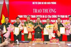 Trao thưởng các đơn vị lập công xuất sắc chống tội phạm trên tuyến biên giới Việt Nam-Campuchia