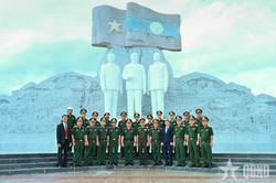 Đại tướng Nguyễn Trọng Nghĩa dự chuỗi hoạt động tăng cường hợp t&aacute;c giữa Tổng cục Ch&iacute;nh trị Qu&acirc;n đội hai nước Việt Nam - L&agrave;o