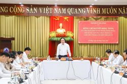 Đổi mới tư duy tham mưu chiến lược, nâng cao chất lượng công tác tổ chức xây dựng Đảng