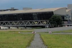 Đức điều tra vụ phát hiện UAV gắn thuốc nổ tại sân bay