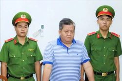 Khởi tố, bắt tạm giam Gi&aacute;m đốc C&ocirc;ng ty Mekolor