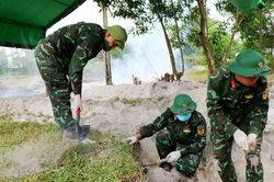 Tìm manh mối các mộ tập thể liệt sĩ tại khu vực đèo và sông Truồi