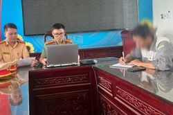 Hưng Yên: 'Báo chốt' CSGT trên Facebook, bị phạt 7,5 triệu đồng