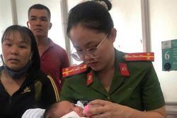 Người nhặt phế liệu bất ngờ thấy bé gái 2 tháng tuổi trong giỏ nhựa ven đường