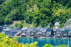 Làng chài Ine và Amanohashidate - nét đẹp bình yên của vùng biển Kyoto