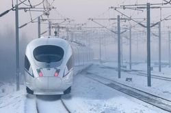 Trung Quốc thử nghiệm tuyến tàu cao tốc xuyên vùng đất đóng băng vĩnh cửu
