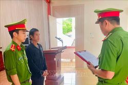 Khởi tố người đi bộ g&acirc;y tai nạn chết người tr&ecirc;n quốc lộ