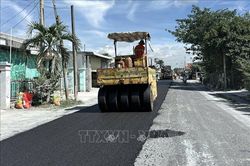 Thi c&ocirc;ng trở lại Dự &aacute;n sửa chữa Quốc lộ 30