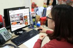 Th&aacute;o gỡ bất cập về h&oacute;a đơn điện tử đối với hộ kinh doanh online