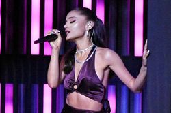 Động thái bất ngờ của Ariana Grande sau ồn ào ngoại hình