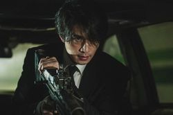 Lee Dong Wook thống trị bảng xếp hạng Disney+ toàn cầu Cửa Hàng Sát Thủ 2