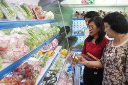 Tăng trưởng, giá cả và 'túi tiền' gia đình