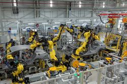 Thị trường ô tô Việt Nam nửa đầu 2026: Kim ngạch nhập khẩu bứt phá mạnh, chạm mốc 6,68 tỷ USD