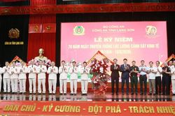 C&ocirc;ng an tỉnh Lạng Sơn kỷ niệm 70 năm Ng&agrave;y truyền thống lực lượng Cảnh s&aacute;t kinh tế