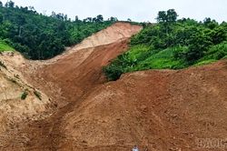 Lào Cai: Sạt lở đất nghiêm trọng tại Thủy điện Mý Háng Tầu, 1 người nghi bị vùi lấp