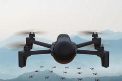 Pháp huy động ngành ô tô sản xuất hàng loạt UAV quân sự quy mô lớn