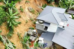 Khẩn trương di dời c&aacute;c hộ d&acirc;n khỏi v&ugrave;ng nguy cơ sạt lở