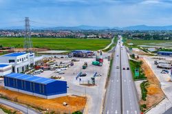 Đề xuất bổ sung cơ chế Nhà nước đầu tư trạm dừng nghỉ cao tốc
