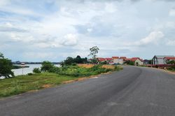 Thi công '3 ca, 4 kíp', cấp bách sửa chữa hàng chục km đê sông Cầu trước mùa mưa