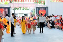 Chuẩn bị toàn diện cho năm học mới, chấn chỉnh lạm thu
