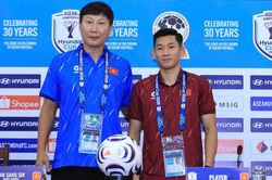 HLV Kim Sang Sik thận trọng trước trận gặp Campuchia