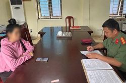 Nhắc nhở 2 trường hợp theo d&otilde;i, like trang Facebook của đối tượng phản động
