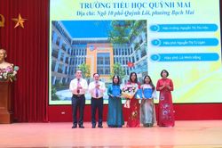 Phường Bạch Mai công bố quyết định thành lập 10 cơ sở giáo dục