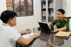 Tạm giữ kẻ bạo hành con riêng của người tình nhiều ngày liên tiếp, camera ghi cảnh mẹ đứng nhìn gây phẫn nộ